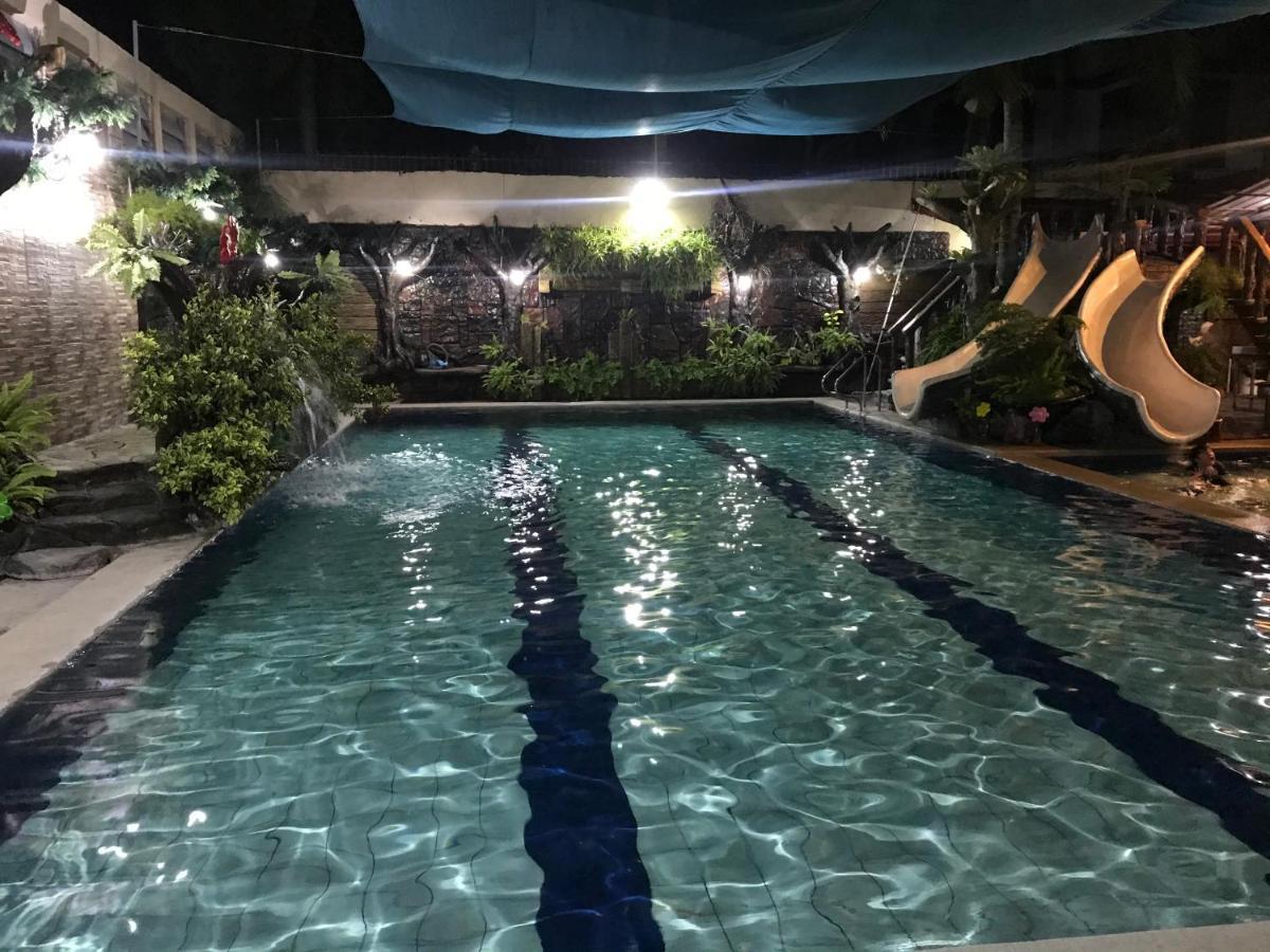 Srjo Fun Central Resort Calamba  Exterior foto